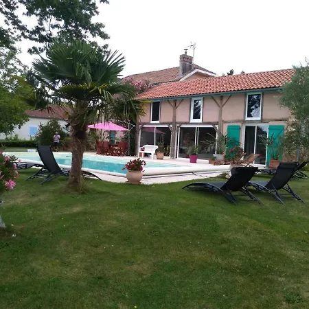 Montsoue, 3 Pieces, 4 Personnes - Fr-1-360-58